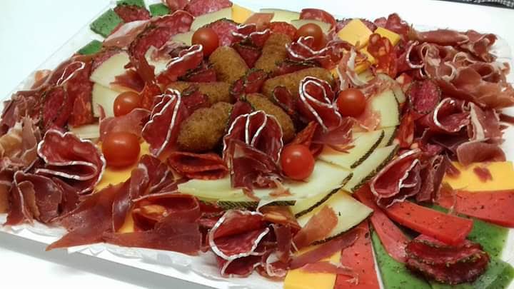 Postres artesanales variados